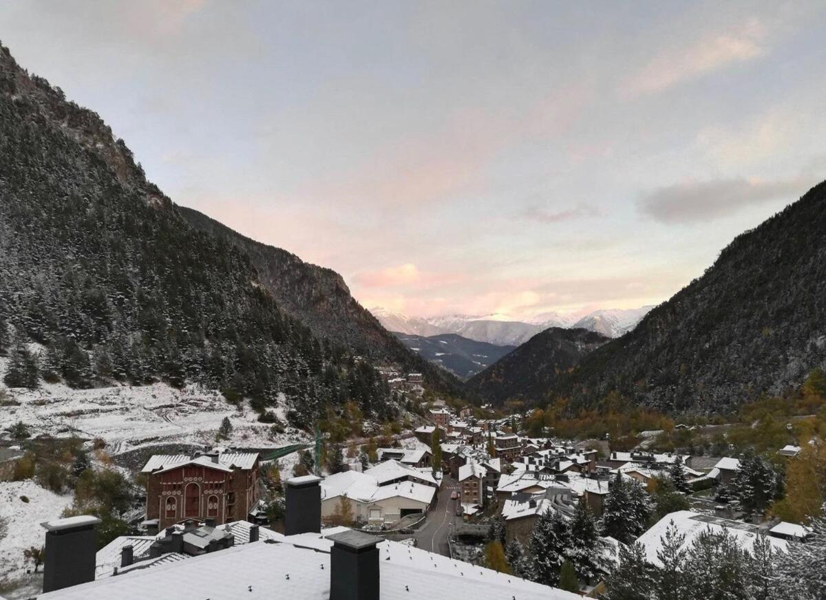 Apartamento Moderno El Bosque En Arinsal Exteriér fotografie
